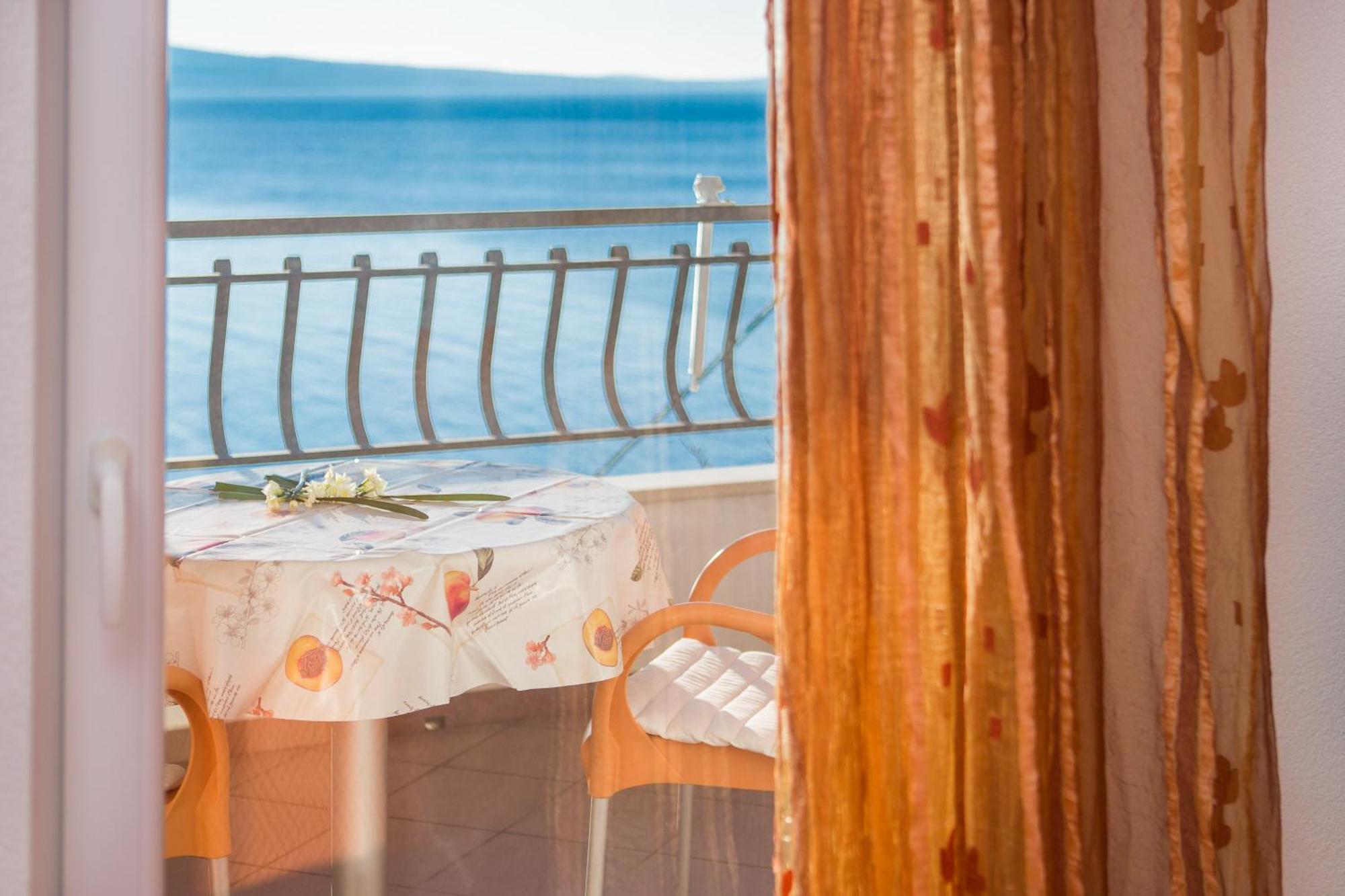 Beach Penthouse Diamond Omiš Exteriér fotografie