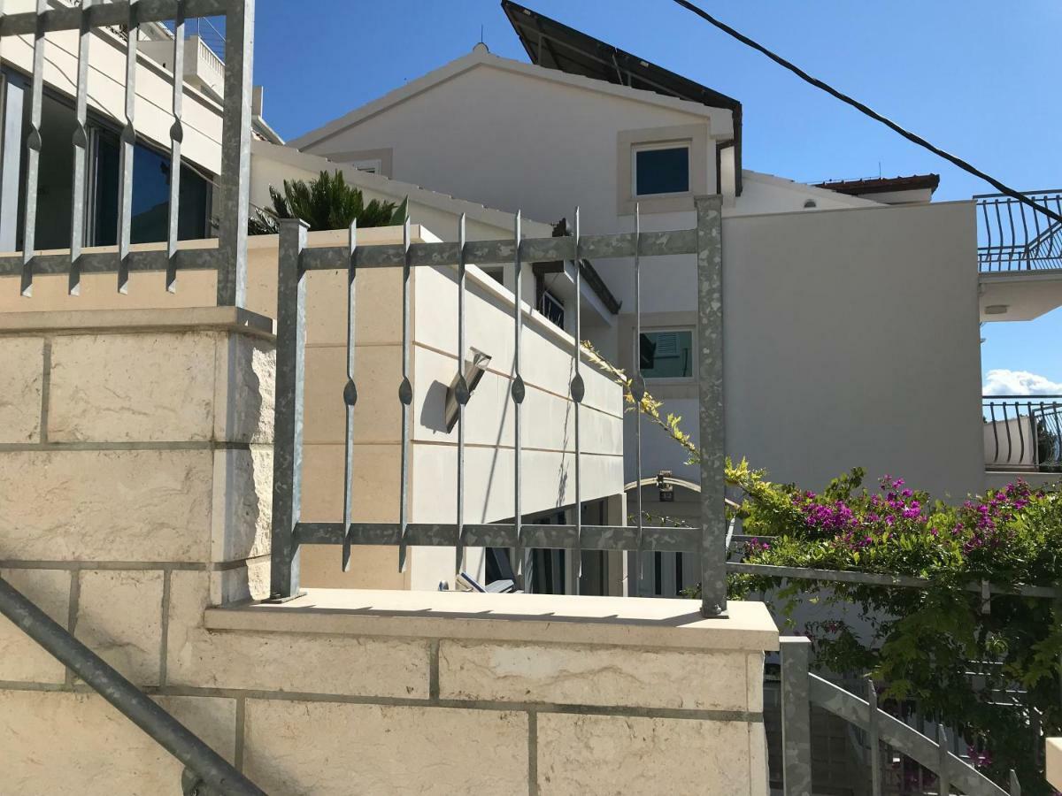 Beach Penthouse Diamond Omiš Exteriér fotografie